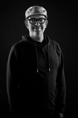 Severin Nowacki Fotograf Bern Portrait Reportage Freischaffender Fotograf, Konzeption und Realisation von Bildwelten für Print- und Online-Medien, Firmen, Stiftungen und NGO’s im In- und Ausland. 